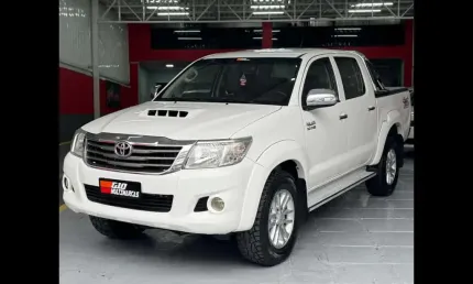 Toyota hilux cd 4x4 srv 2014