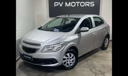 Chevrolet onix hatch lt 1.0 8v flexpower 5p mec.  - prata - 2013/2014