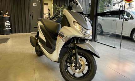 Yamaha fluo 125 abs 2024