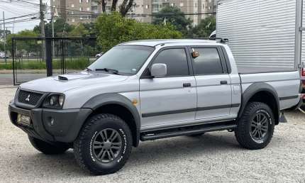 Mitsubishi l200 outdoor hpe 2.5 4x4 cd t.dies. mec.