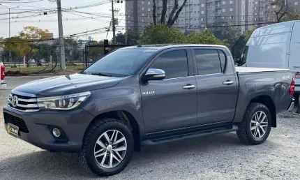 Toyota hilux cd srx 4x4 2.8 tdi 16v diesel aut.