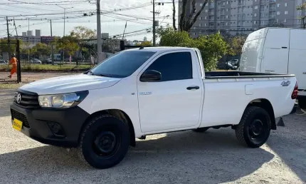 Toyota hilux cs 4x4 2.8 tdi diesel mec.