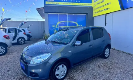 Sandero completo 1.0 