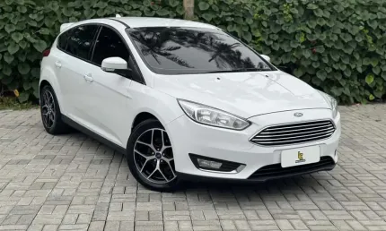 Ford focus titanium  2.0 flex aut. - branca - 2016/2016