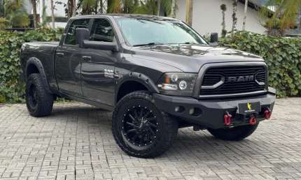 Ram 2500 laramie  6.7 tdi  cd 4x4 diesel  - cinza - 2016/2017