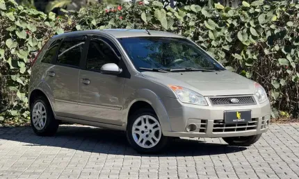 Ford fiesta 1.0 8v flex/class 1.0 8v flex 5p  - prata - 2007/2008