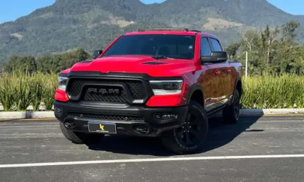 Ram 1500 rebel 5.7 hemi cd v8 4x4 aut.  - vermelha - 2022/2022