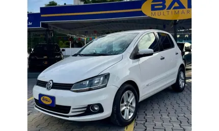 Volkswagen fox trendline 1.6 flex 8v 5p  - branca - 2014/2015