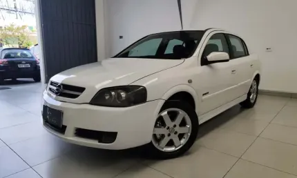 Astra sed. advant. 2.0 8v mpfi flexp. 4p