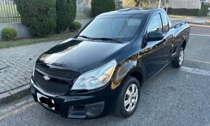 38.900,00 / montana ls 1.4 2013 - preto - c/ capota maritima - 