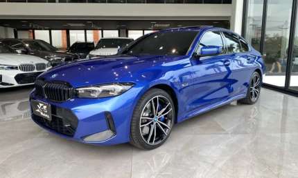 Bmw 330e 2024 2.0 16v turbo híbrido m sport automático