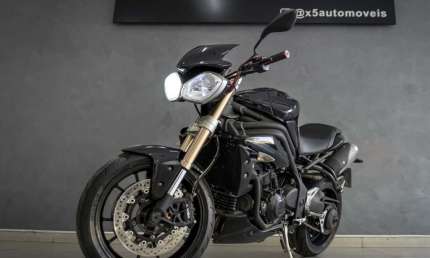 Triumph speed triple 1050i 2015