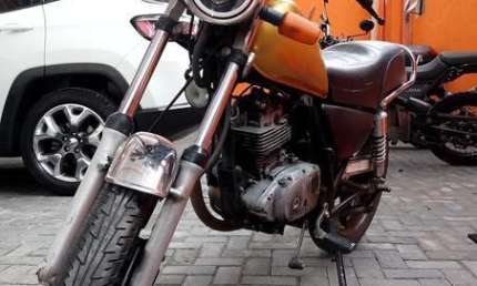Intruder 125