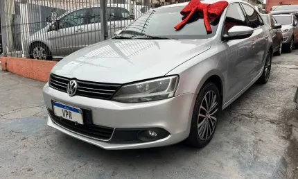Volkswagen jetta 2.0 tsi highline 4p aut// blindado