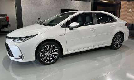 Toyota corolla altis premium 2023