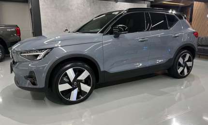 Volvo xc40 8 ultimate 2023