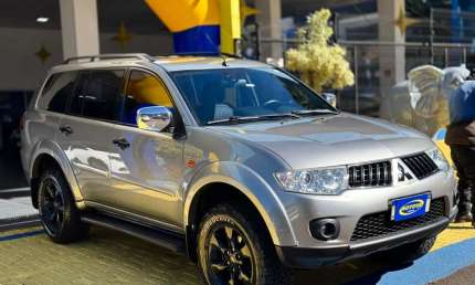 Mitsubishi pajero dakar d 2013