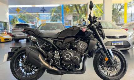 Honda cb 1000r black ed 2023