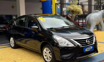 Nissan versa 16 sl 2016