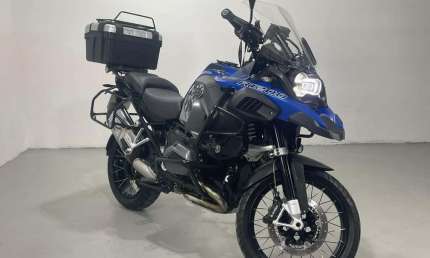 Bmw r1200 gs adventure 2015