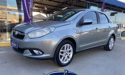Fiat siena essence 1.6 2016