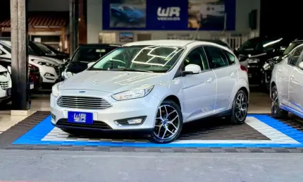  ford focus titanium at 2.0 hatch 2016