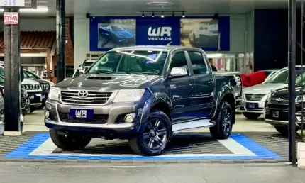 Toyota hilux cd 4x4 srv 2012