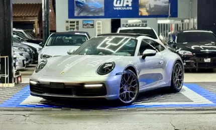 Porsche 911 carrera 2020