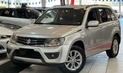 Suzuki grand vitara 2wd 4x2 2.0 16v 4p 2015