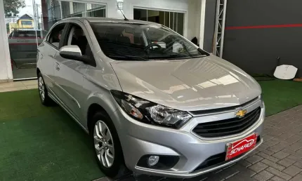 Chevrolet onix 1.4mt lt 2018