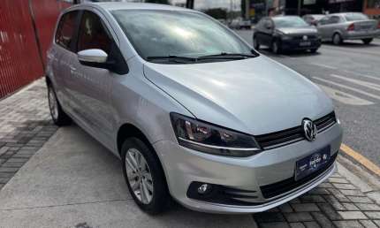 Volkswagen fox connect 1.6 2022