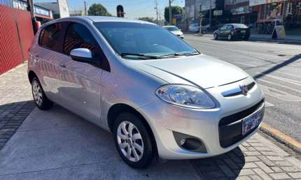Fiat palio attract 1.0 2014