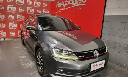 Volkswagen jetta 2017 2.0 tsi highline 211cv gasolina 4p tiptronic