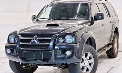 Mitsubishi pajero sport 2010 2.5 hpe 4x4 8v turbo intercooler diesel 4p automático