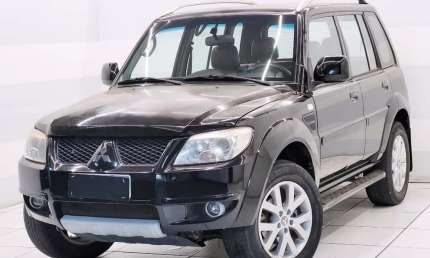 Mitsubishi pajero tr4 2012 2.0 4x4 16v 140cv flex 4p automático