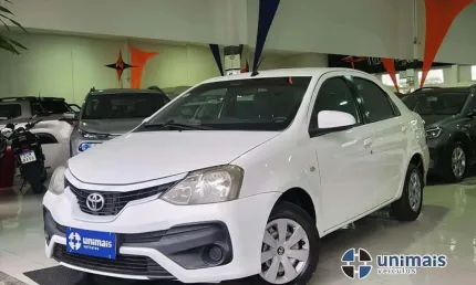Toyota etios 1.5 xs sedan 16v flex 4p automático