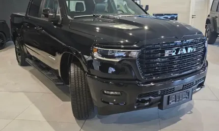 Ram nigth edition 1500 3.0 hurri v6 biturbo gas 4x4 2025