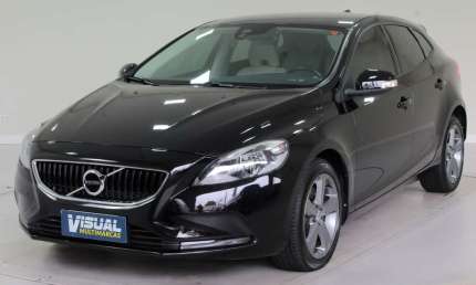 Volvo v40 2018 2.0 t4 kinetic gasolina 4p automático