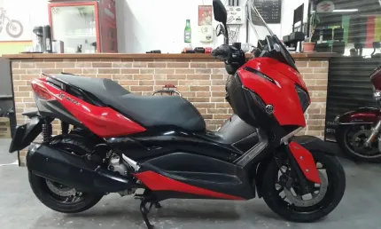 Yamaha xmax 250 abs impecável 