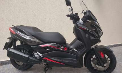 Yamaha xmax abs