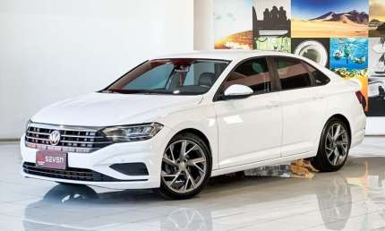 Volkswagen jetta 1.4 250 tsi total flex tiptronic