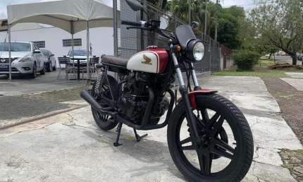 Honda cb 400 