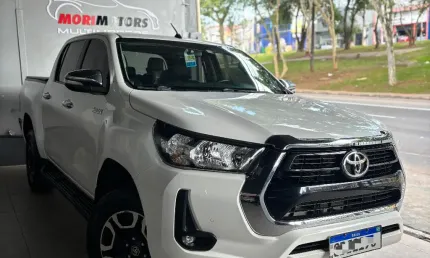 Toyota hilux 2.7 srv cd flex 2017 conservada