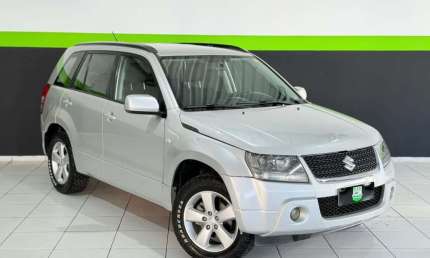 Suzuki grand vitara 2.0 4x2 16v gasolina 4p manual