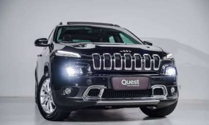 Jeep cherokee limited 3.2 4x4 v6 aut.
