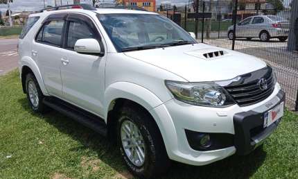 Hilux sw4 srv 3.0 4 x 4 2013