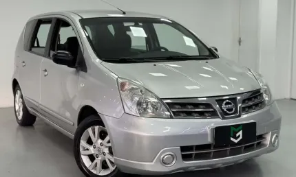 Nissan livina 16s 2013