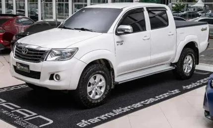 Toyota hilux srv 2.7 163cv 4wd aut./2015
