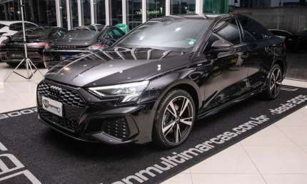 Audi a3 sedan performance black 2.0t 204cv c/teto aut./2024 (hybrid)