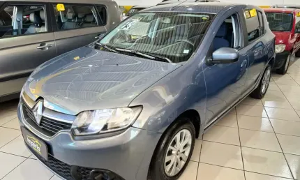 Renault sandero flex automatizado